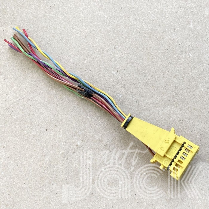 Роз'єм для Audi oe A2045450426