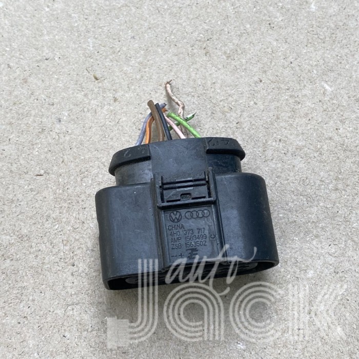 Роз'єм для Audi oe 4H0973717