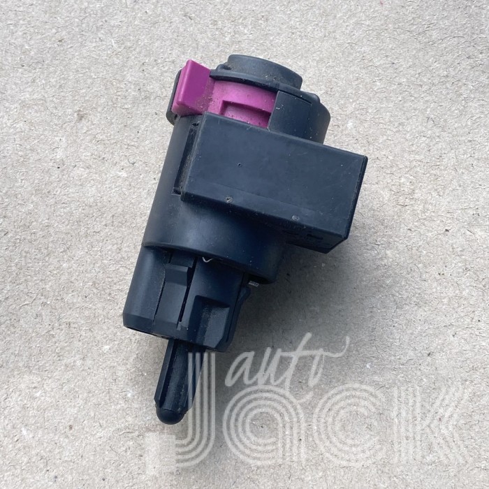 Датчик педалі гальма для Audi oe 914689963