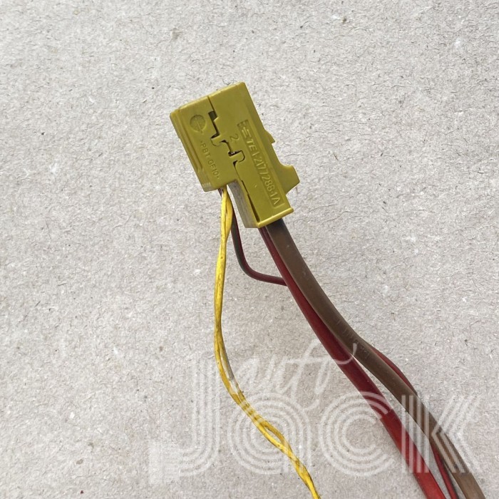 Роз'єм для Mercedes Benz oe A0005457843