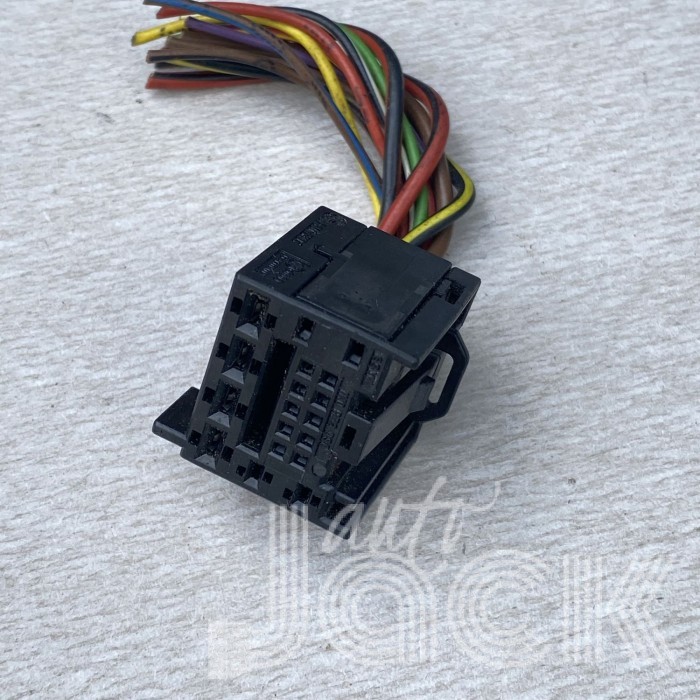 Роз'єм для Audi oe 1K0972930