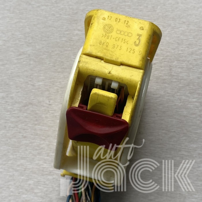 Роз'єм для Audi oe 8K0973125D