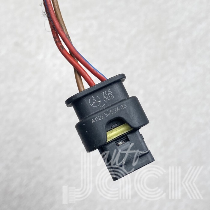 Роз'єм для Mercedes Benz oe A0225452426